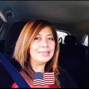 Meet your Posher, Noemi